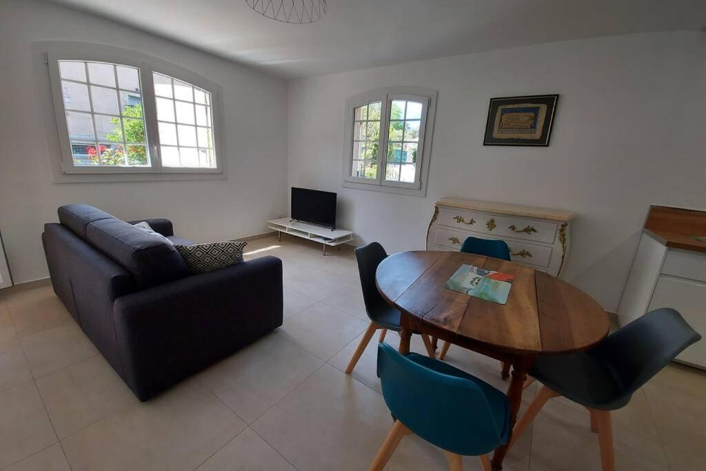Superbe T2 Lumineux 3*** 10 Mn A Pied De La Plage Apartment เลอ ปราเดต์ ภายนอก รูปภาพ